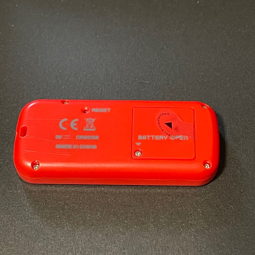 Red Digital Pedometer - Picture 2 of 5